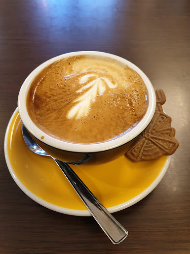 Comentarii opinii despre La Mocca Coffeeshop