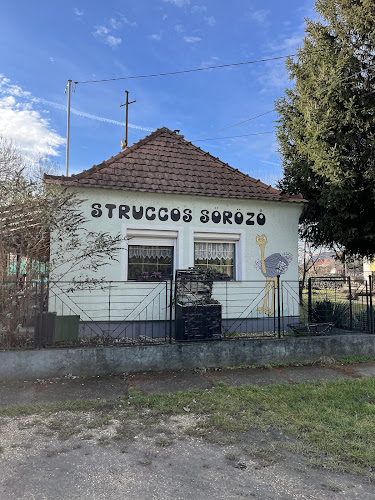 Struccos Söröző Fagyizó Lottózó