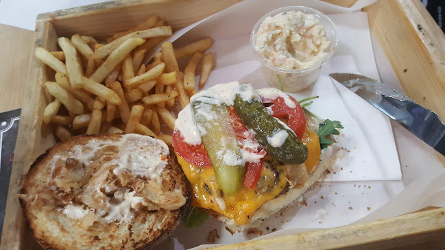 Westy Király BRGR - Győr