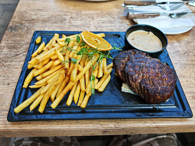 Opinii despre Kes Pub - Étterem Bük în Bük - Vendéglátás