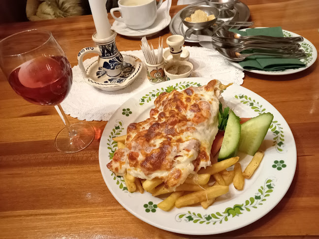 Opinii despre Ilka Csárda Panzió în Göd - Vendéglátás