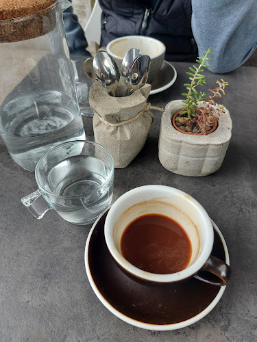 Helyben kávézó - Vendéglátás