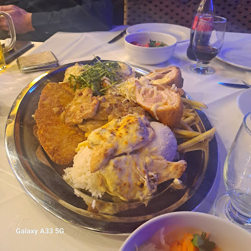 Opinii despre Kalóz Fregatt în Tata - Vendéglátás