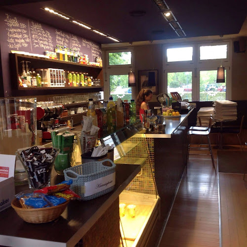 Budapest, Montevideó utca 9, 1037