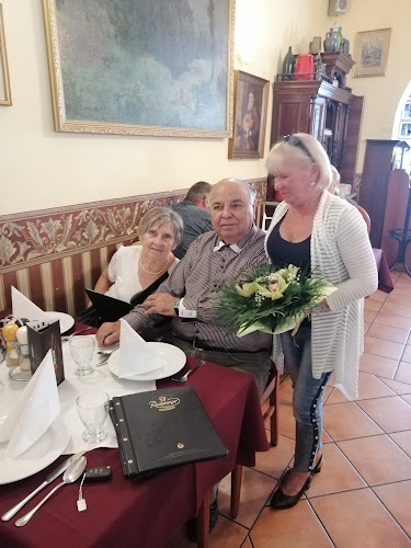 Comentarii opinii despre Víg Kalmár Étterem