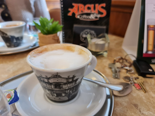 Opinii despre Arcus Kávézó în Sopron - Vendéglátás