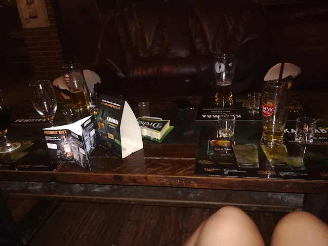 Bulldog's Bár - Vendéglátás