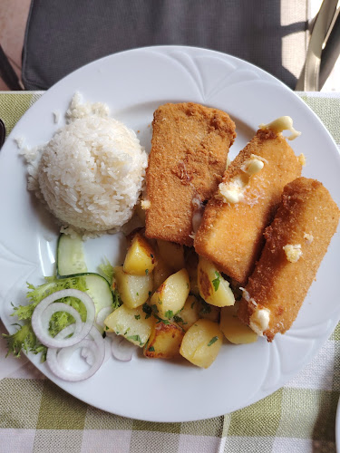 Veszprém, Gyöngyvirág u. 2, 8200