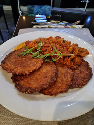 Comentarii opinii despre Faceroom Étterem