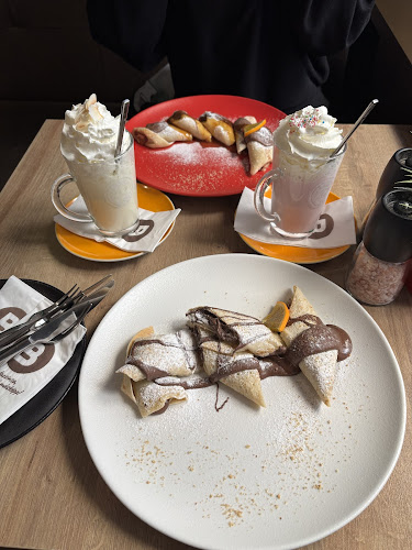 Comentarii opinii despre Bank3 Palacsinta Bár