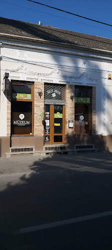 JollyJoker Múzeumkávézó - Vendéglátás