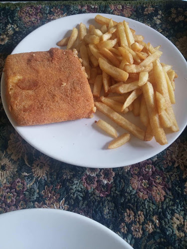 Opinii despre Pizza & Gyros Étterem és Rendezvényterem în Tata - Vendéglátás