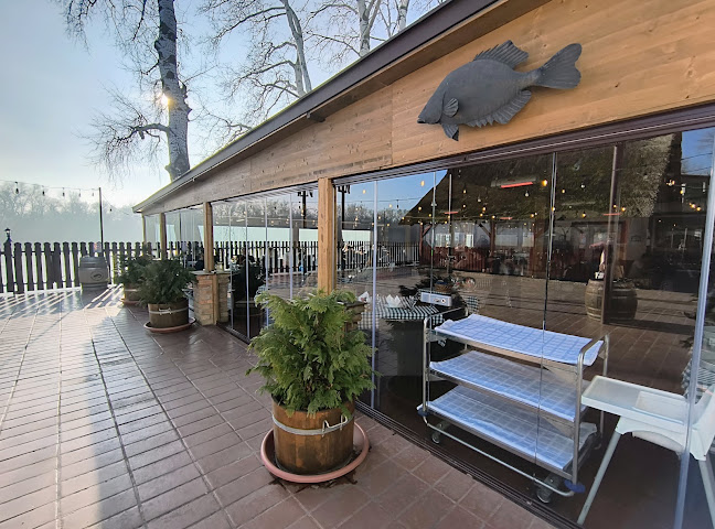 Kiskőrössy Halászcsárda - Vendéglátás