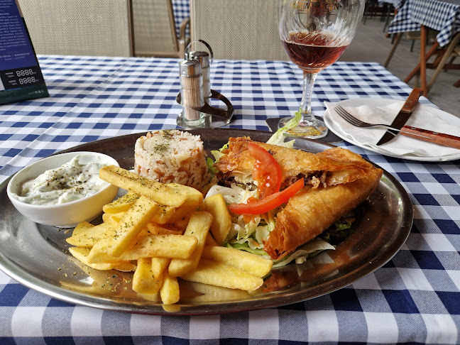 Gyradiko Taverna Paradiso - Vendéglátás