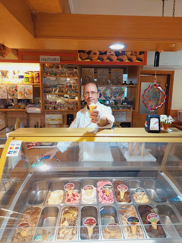 Dini Cukrászda - Budapest