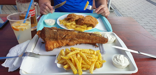 Parti büfé (Marcsi büfé) - Vendéglátás