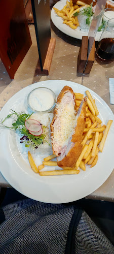 Opinii despre Várkanyar Vendéglő în Tata - Vendéglátás