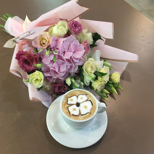 Comentarii opinii despre Szilva Cafe