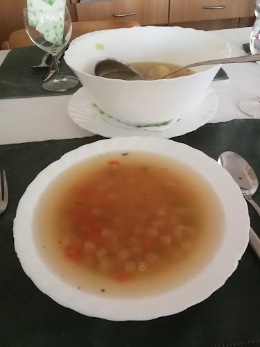 Opinii despre Zóna Étterem în Veszprém - Vendéglátás