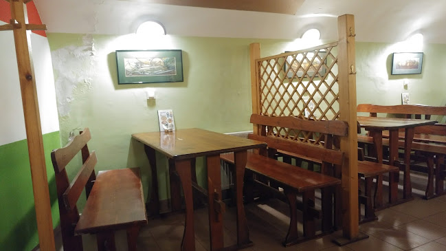 Kecskemét, Kéttemplom köz 2, 6000