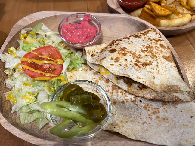 Comentarii opinii despre Kupak Bar & Bistro