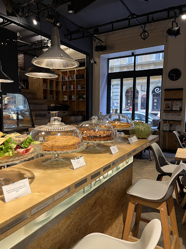 Opinii despre Magvető Café în Budapest - Vendéglátás