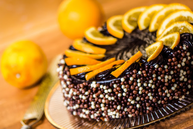 Opinii despre Kemenes Cukrászda és Bisztró Vámház krt. în Budapest - Vendéglátás