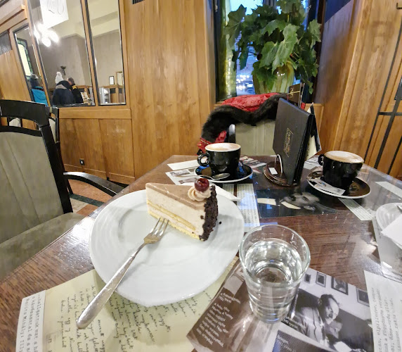 Központi Kávéház Szamos Cukrászda