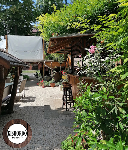 Comentarii opinii despre Kishordó Borozó