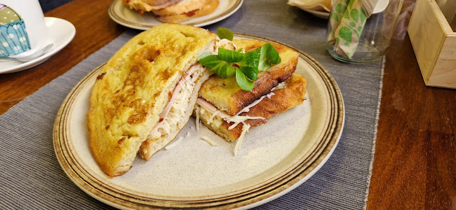 Eger, Almagyar u. 8, 3300