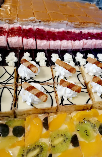 REGE pékség és élelmiszer Ravazd - Vendéglátás