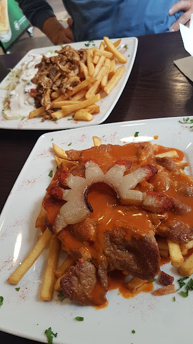 Opinii despre Forum Bistro -étterem,pizza,hamburger, street food, hot-dog în Karcag - Vendéglátás