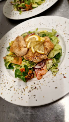 Pizza & Gyros Étterem és Rendezvényterem - Tata