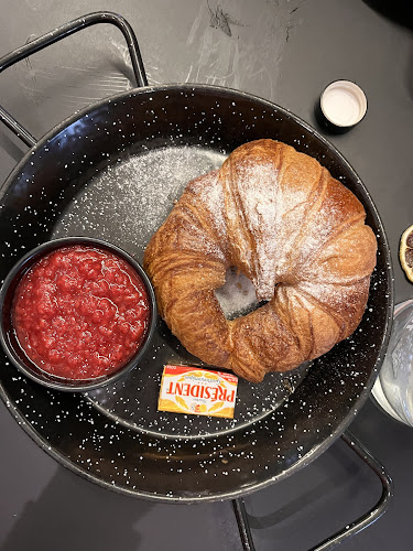 Comentarii opinii despre Fat Mama