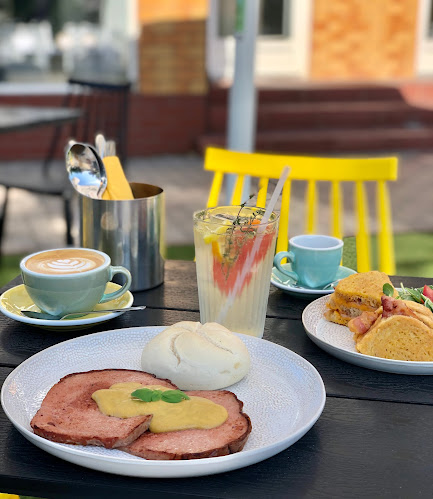 Zemef Bistro (régi Canteen)