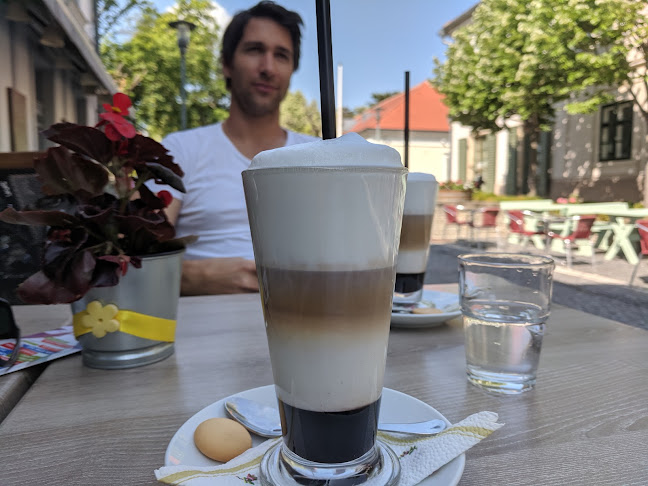 Kedves Cukrászda és Reggeliző - Vendéglátás