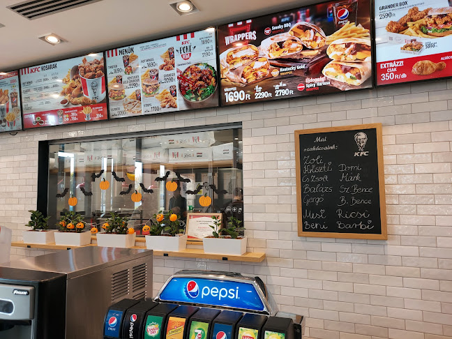 Opinii despre KFC Hódmezővásárhely DT în Hódmezővásárhely - Vendéglátás