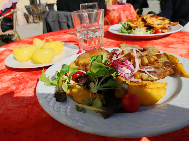 Comentarii opinii despre Pannonhalmi Borterasz és Borbár