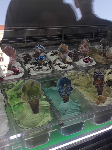 Sopron, Várkerület 84, 9400