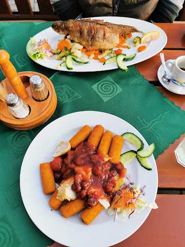 Opinii despre Fenyő Vendéglő în Szilvásvárad - Vendéglátás