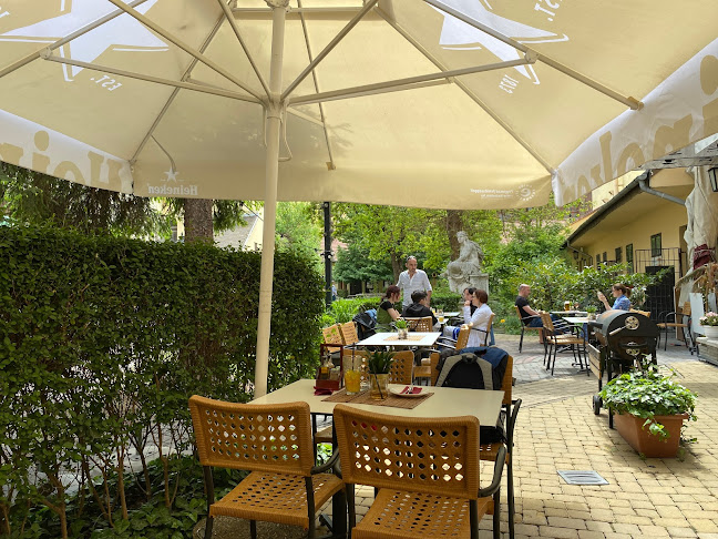 Budapest, Kálvin tér 9, 1092