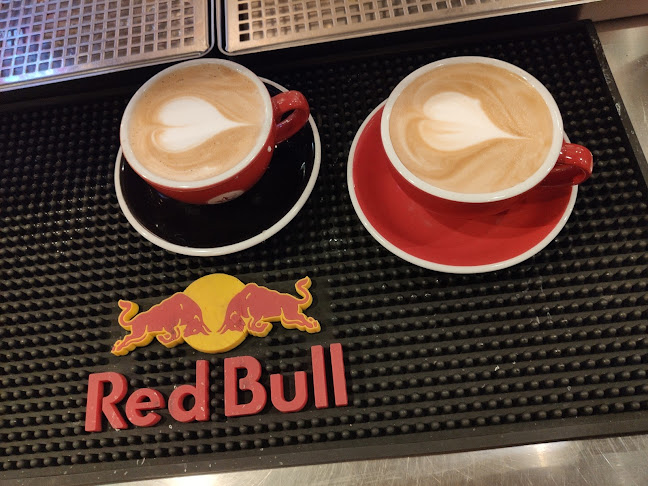 Opinii despre REBEL Burger & More în Budapest - Vendéglátás