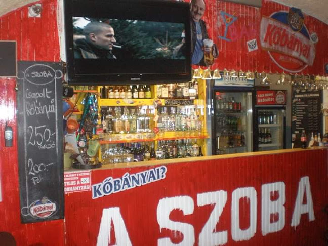 Opinii despre A Szoba Kultúrbisztró în Sátoraljaújhely - Vendéglátás