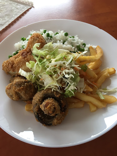 Comentarii opinii despre Fészek Vendéglő