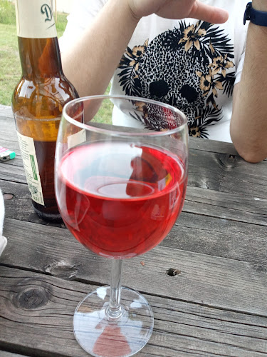 Comentarii opinii despre Szertár