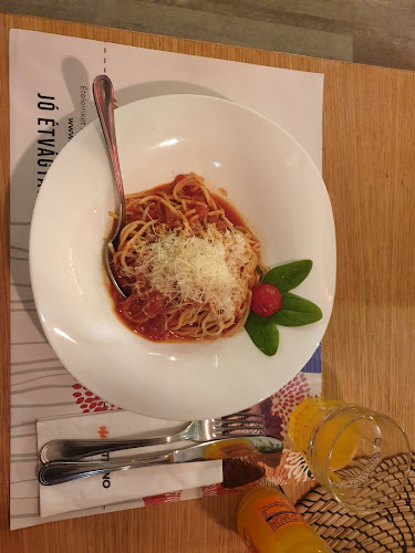 Opinii despre IL Treno în Budapest - Vendéglátás