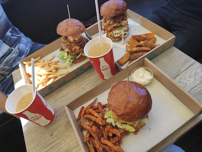 Placc burger and what else - Vendéglátás