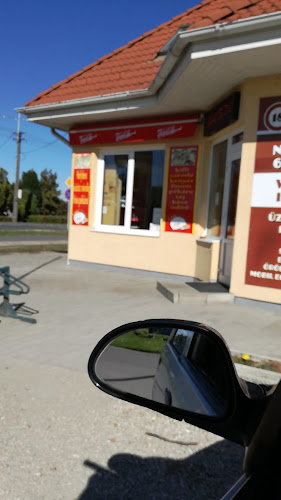 Opinii despre Enis pékség în Gárdony - Vendéglátás