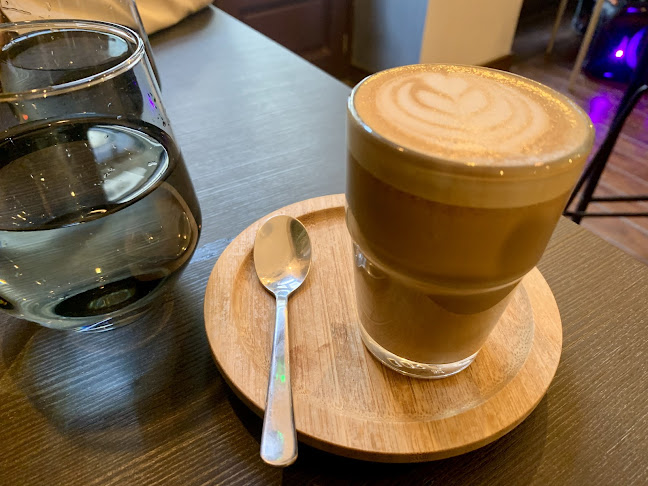 Opinii despre kotyogós. brew bar în Győr - Vendéglátás