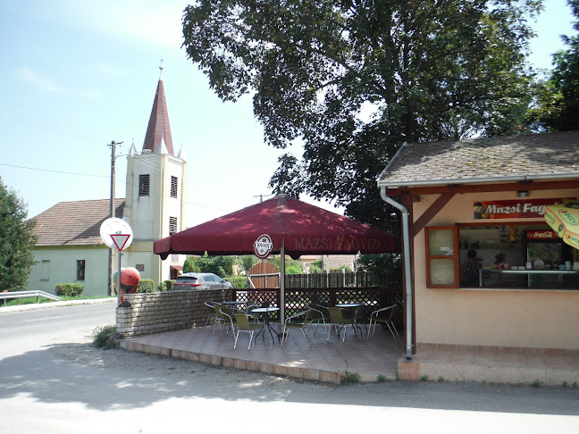 Opinii despre Mazsi Fagyizó în Dömös - Vendéglátás